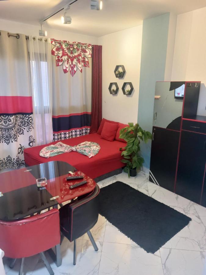 بورتو سعيد - Porto Said Apartman 'Ezbet Shalabi el-Rudi Kültér fotó