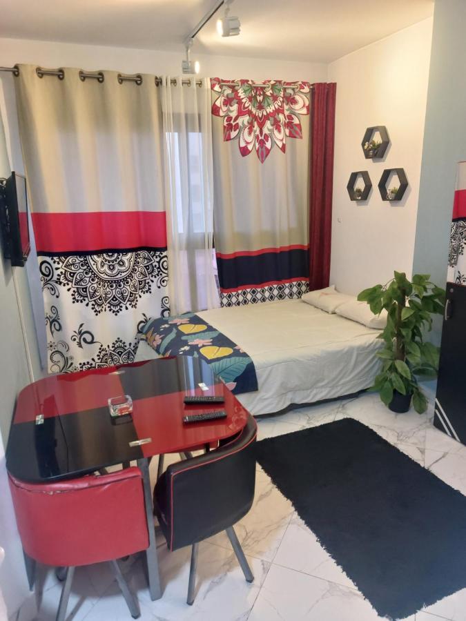 بورتو سعيد - Porto Said Apartman 'Ezbet Shalabi el-Rudi Kültér fotó
